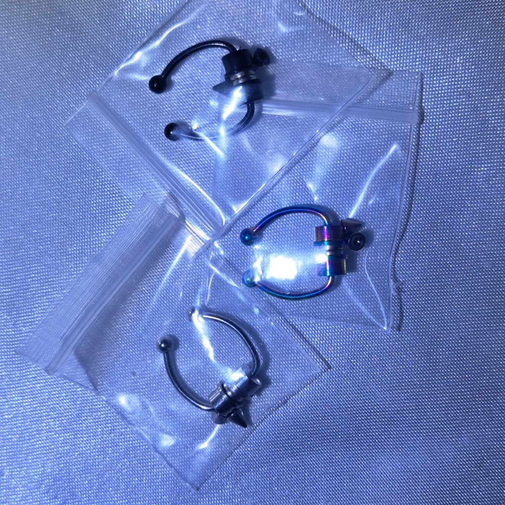 NEW NOSE RINGS MAGNETIC ALL "3"! - Picture 2 of 3